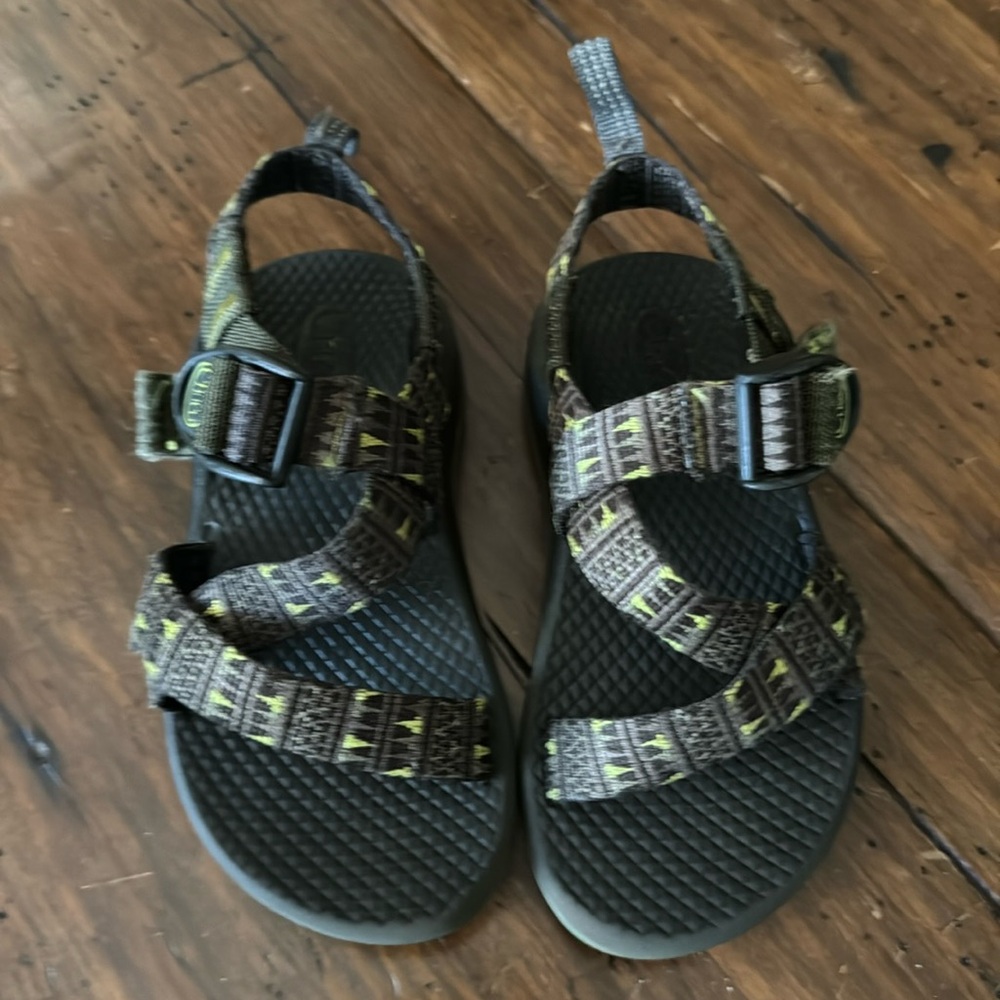 Toddler chacos